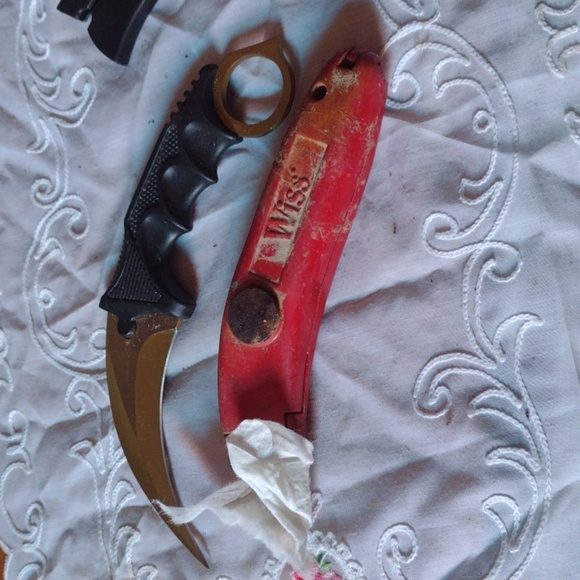 Utility tools - Picture 2 of 2